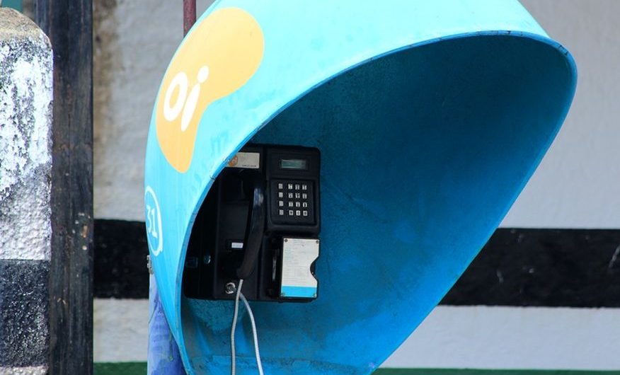 ligacao-de-orelhoes-da-oi-em-15-estados-sera-gratuita-diz-anatel