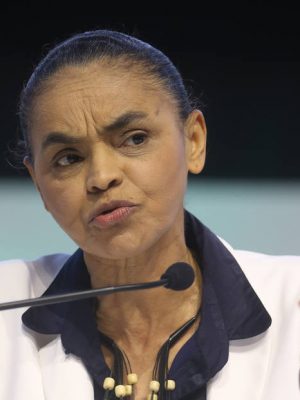 SABATINA1 BSB DF 04 06 2018 NACIONAL  CNI/PRESIDENCIAVEIS  -  A pre candidata da REDE, Marina Silva participa de  sabatina na CNI Dialogo da Industria com os candidatos a Presidencia da Republica, no Centro Internacional de Convencoes do Brasil. FOTO:DIDA SAMPAIO/ESTADAO