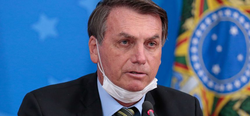 Os presidentes da República, Jair Bolsonaro e  do Supremo Tribunal Federal, ministro Dias Toffoli, fazem declaração à imprensa no Planalto