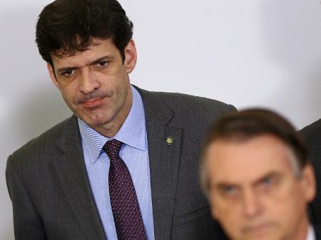 ministro-do-turismo