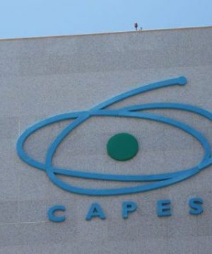 capes