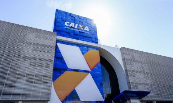 predio_da_caixa_economica_federal_170120182637-640x383