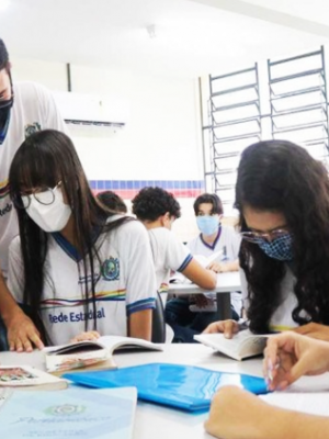 estudantes