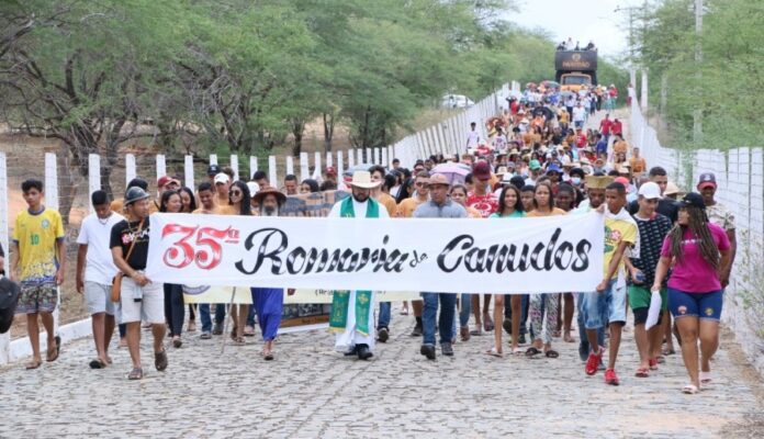 romaria-canudos-696x464