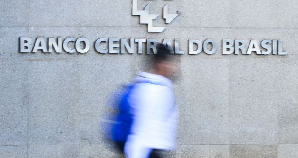 banco_central_mcajr_abr_0104222273_01