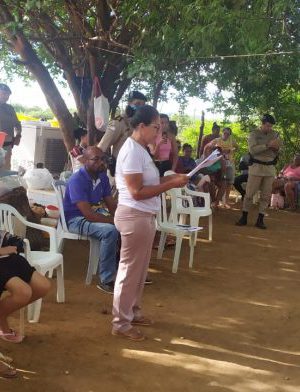 policiais-cumprem-decisao-judicial-em-acampamento-1-696x392