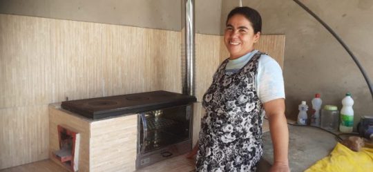 fogoes-ecologicos-preservam-meio-ambiente-e-geram-economia-e-saude-para-agricultores-familiares-do-semiarido-da-bahia-1-650x300