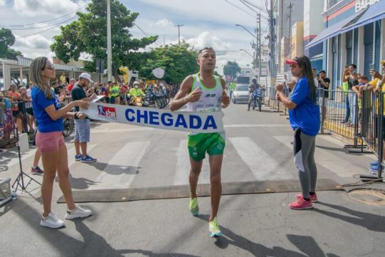 thumbnail_meia-maratona-02-696x464