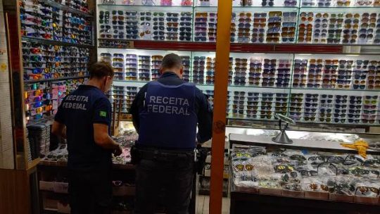 operacao-da-receita-federal-no-feiraguay-foto-ed-santos-acorda-cidade-090523-1